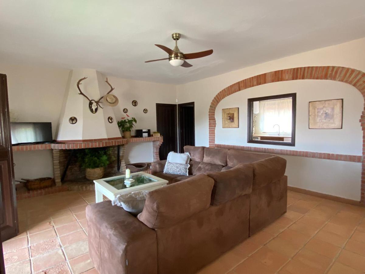 Las Chorreras Del Orejon 1 Villaviciosa de Cordoba Ngoại thất bức ảnh